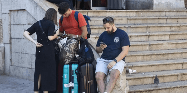 Los turistas extranjeros superan los 10.000 millones en gasto en la Comunitat Valenciana