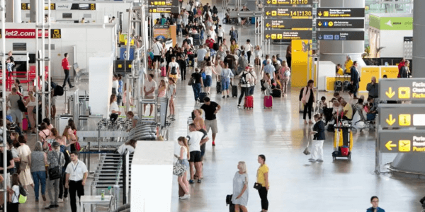 El Aeropuerto Alicante-Elche, el que mayor crecimiento de asientos ofertados en verano registra del país